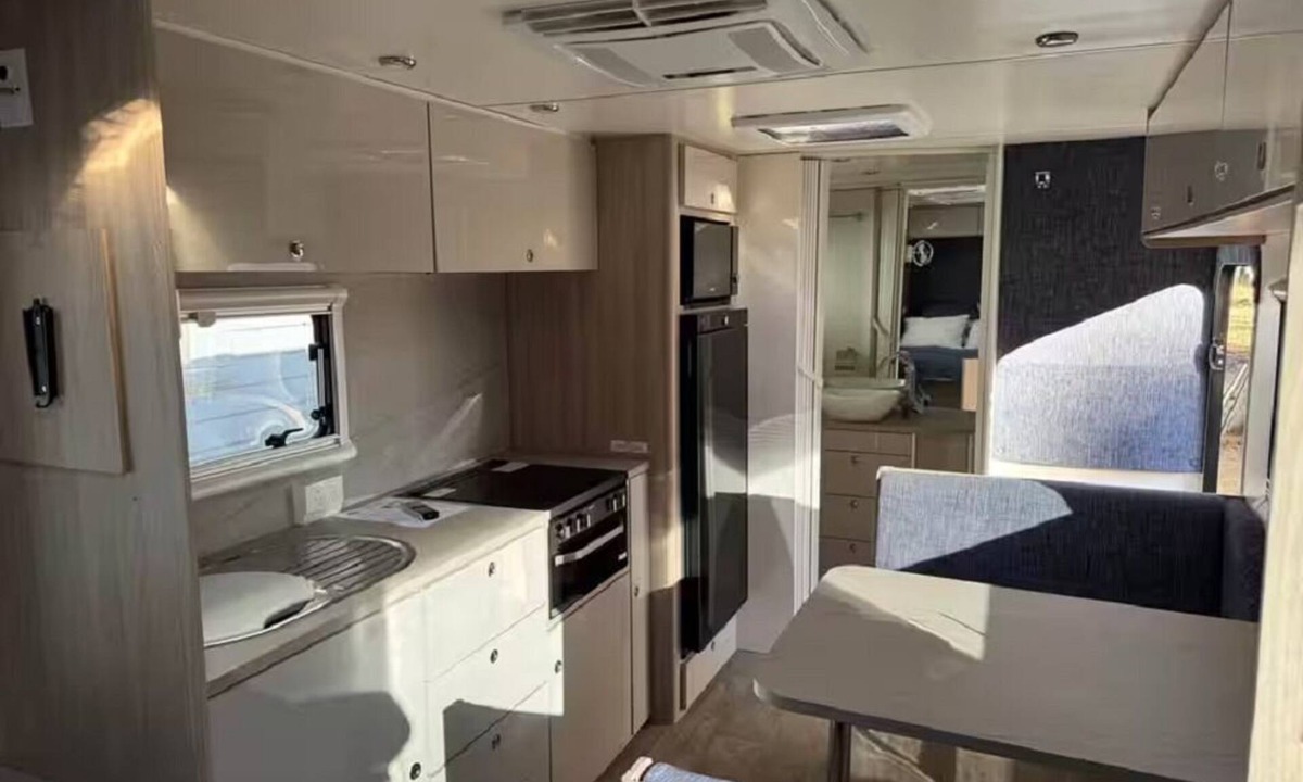 Werribee House | Star Crafter - home on wheels Cozy private studio with all the amenities