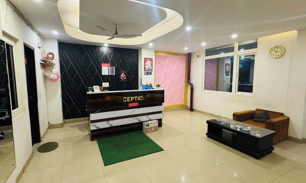 Gurugram Hotel | Starkey Inn