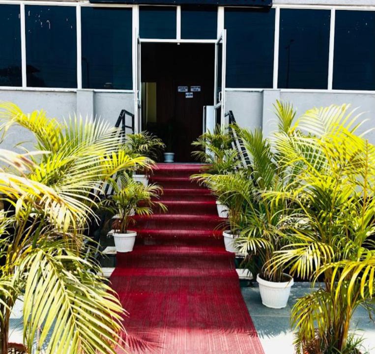 Nagpur Hotel | Starlight
