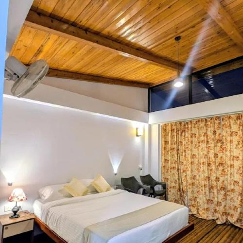 Laitmawsiang House | Stay At Cottages