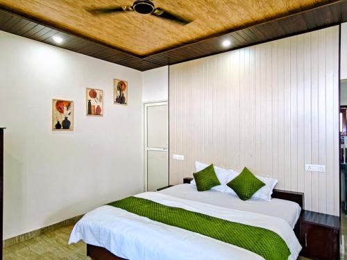 Gunehr House | StayLa Bir - By The Hostel Stories
