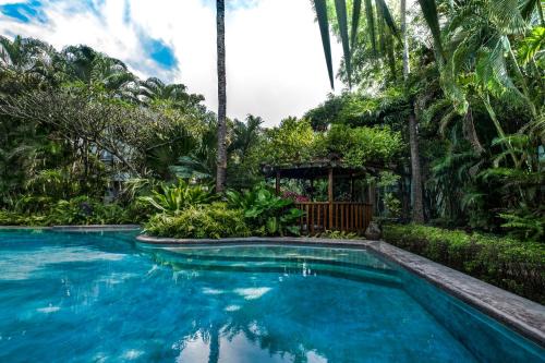 Nerul Villa | Staymaster Ashvini 2BR Jet & Swimming Pools & Spa