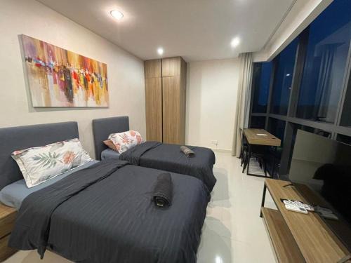 Batu Lintang Apartment | Stunning View Studio Kozi Square