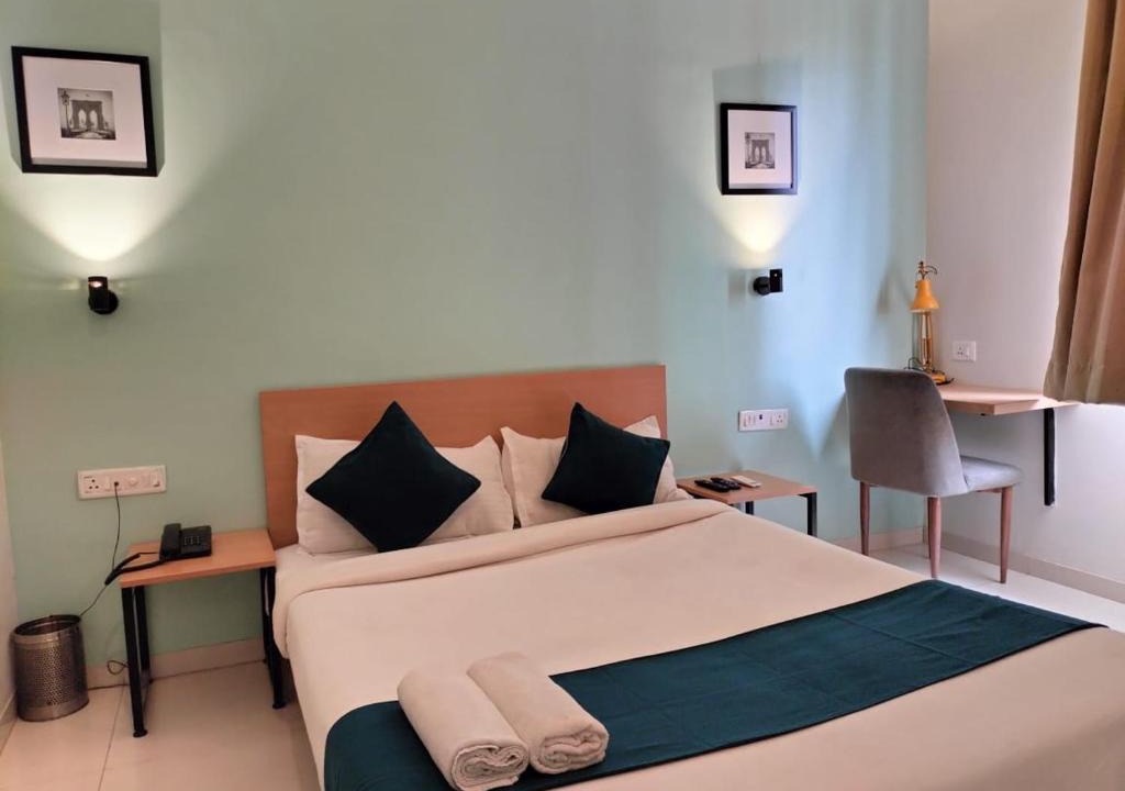 Vadodara Hotel | Sujay Hospitality Manage By Ace Hotel