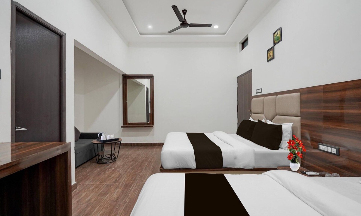 Kakarmatha House | Super Collection Varanasi Suites