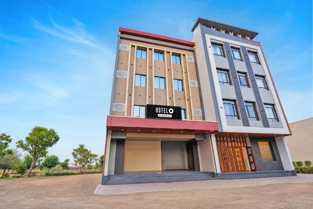 Sikar Hotel | Super Hotel O Khatu Shyam Temple Formerly Shree Radhey Shyam Palace