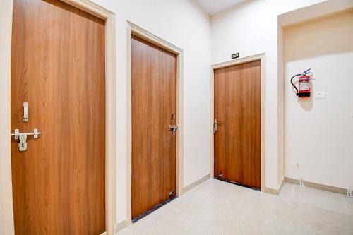 Patna Hotel | Super Townhouse Kumhrar Archeological Park Formerly Hotel Karuna Palace