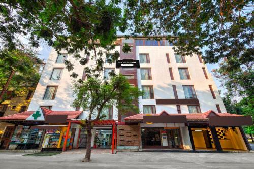 Banjara Hills Hotel | Super Townhouse Oak Hotel Banjara Hill Formerly Prime Stays