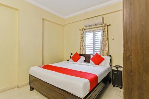 Madhapur Hotel | Super Townhouse Sri Nirvana Inn