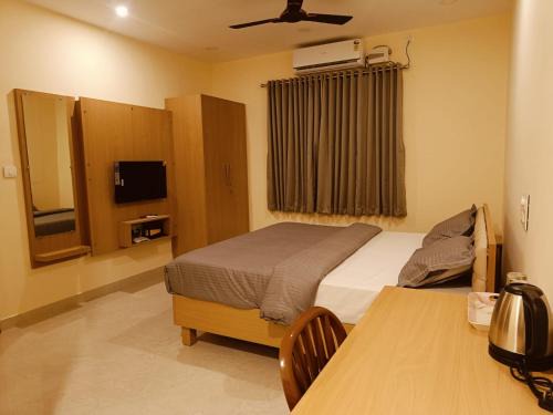 Manipal Apartment | Superior Single Room with Balcony