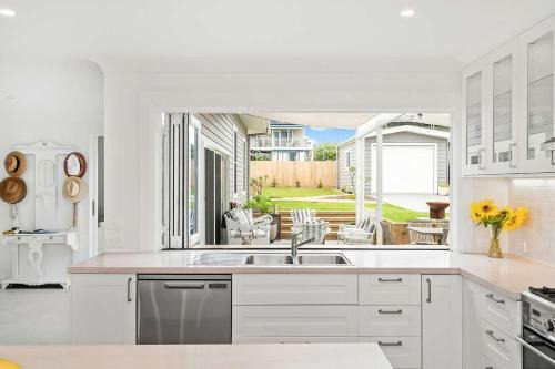 Dolphin Point House | SurfBreak on Seaside