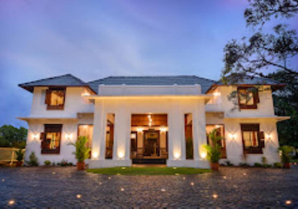 Kannur Hotel | Surya Heritage Hotel kerala