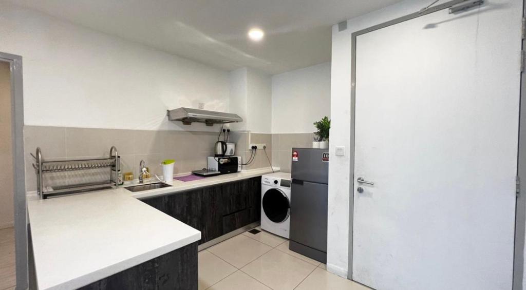 Downtown Kota Kinabalu Apartment | Sutera avenue(J&R)