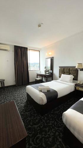 Pekan Melayu Hotel | Swing & Pillows - Bandar Kuantan