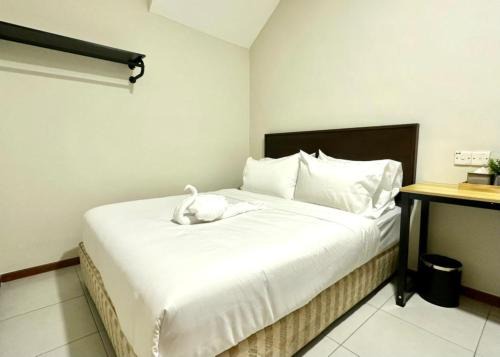 Bandar Baru Salak Tinggi Hotel | Swing & Pillows - Salak Tinggi KLIA Transit