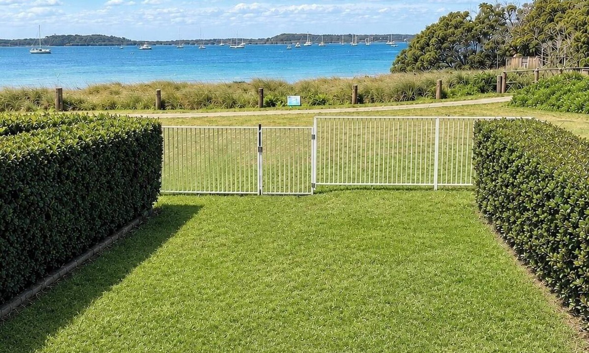 Taren Point House | Sydney Waterfront Beach House