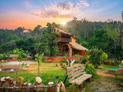 Mananthavady House | Taiga Forest Mountain Tree house
