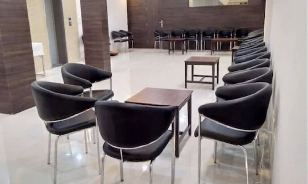 Bhiwani Hotel | Taj Guest House