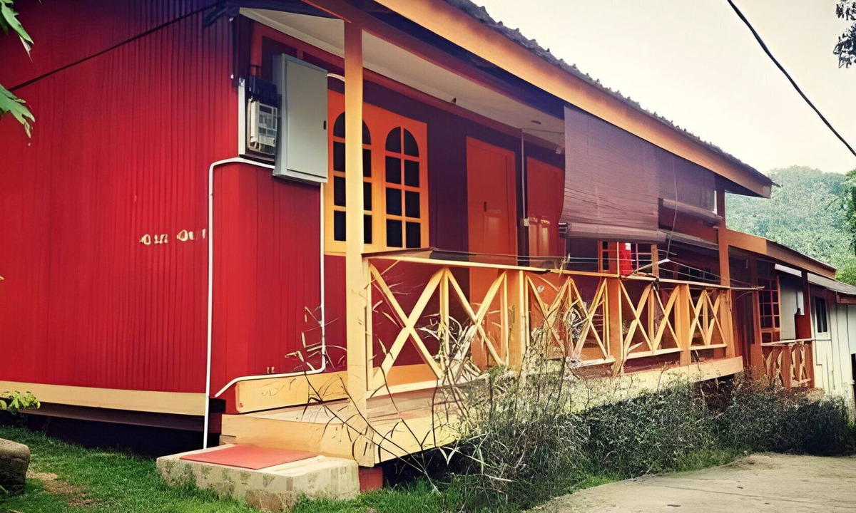 Kuala Tahan House | Taman Negara Rainbow Guesthouse