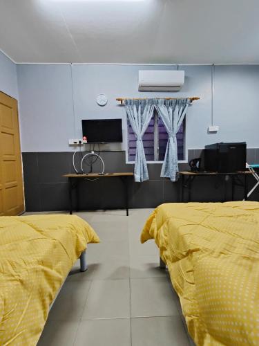 Bukit Rambai House | TBE Room2stay at Jalan BR3