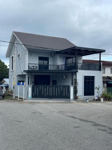 Bandar Indera Mahkota House | Teratak Bonda DayaHafiz