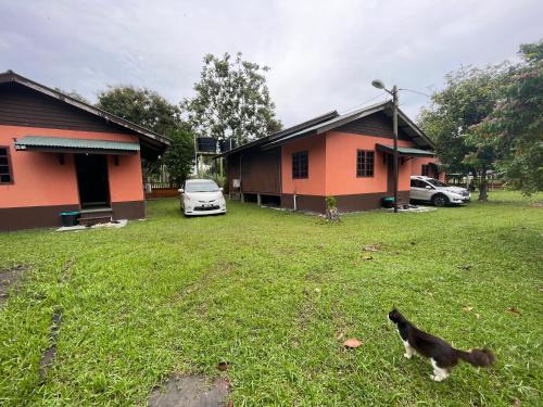 Kampung Gong Datok House | Teratak Kak Ara