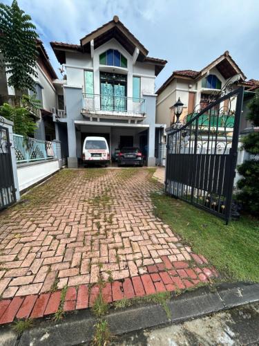 Kempas House | Teratak Noraini