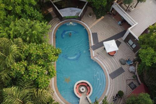 Bhiwadi Villa | The BAEL - A Dreamscape 8 Room Luxury Farmstay GGN