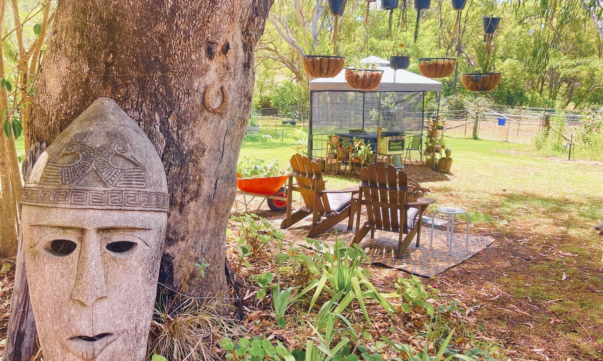 Coonabarabran Cabin | ❤️ The Beau Van :: Rustic Boho Unique ♥️