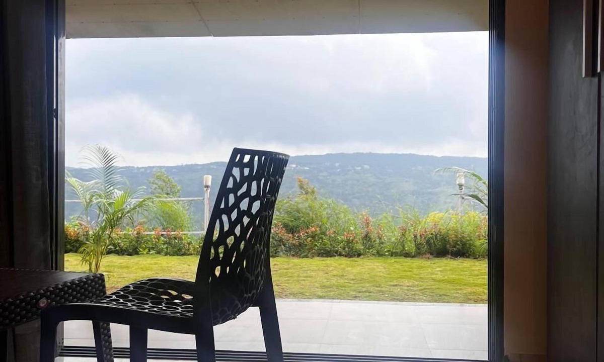 Medha Hotel | The Breeze Valley