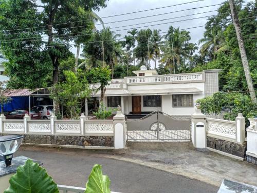 Kuruppumthara Villa | The Cobblestone Grove