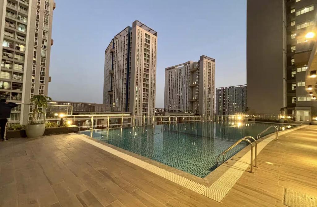 Varthur Apartment | The Cozy one - Walk to Cafés & Cinema