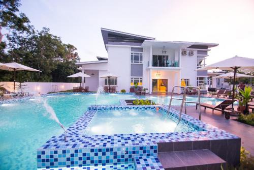 Ayer Molek Villa | The Duyong Dream
