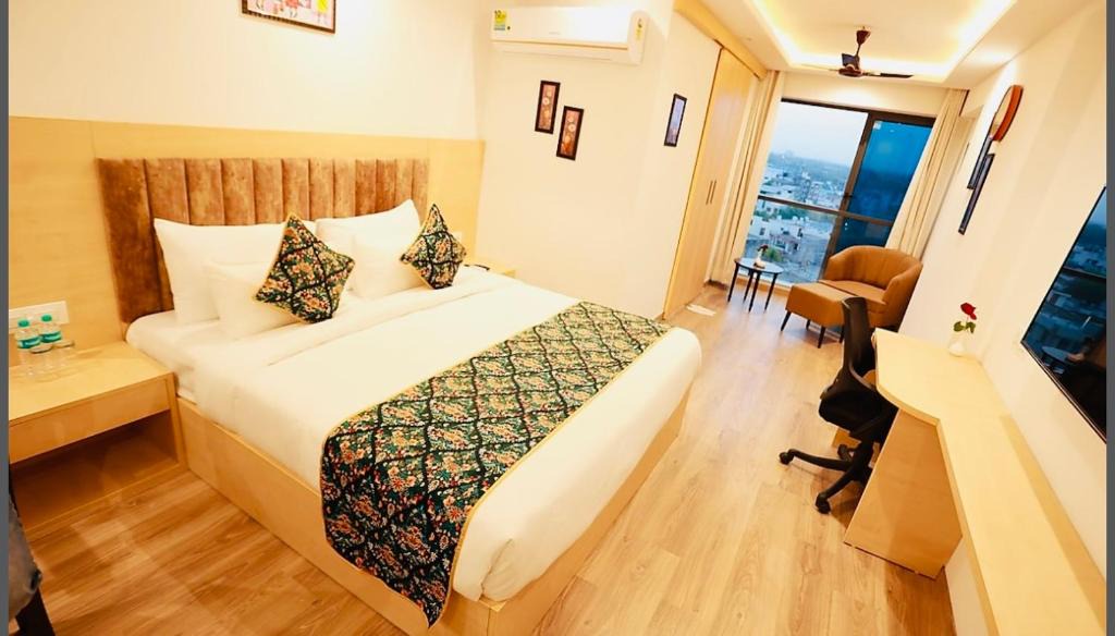 Shyam Nagar House | The grand welcome hotel