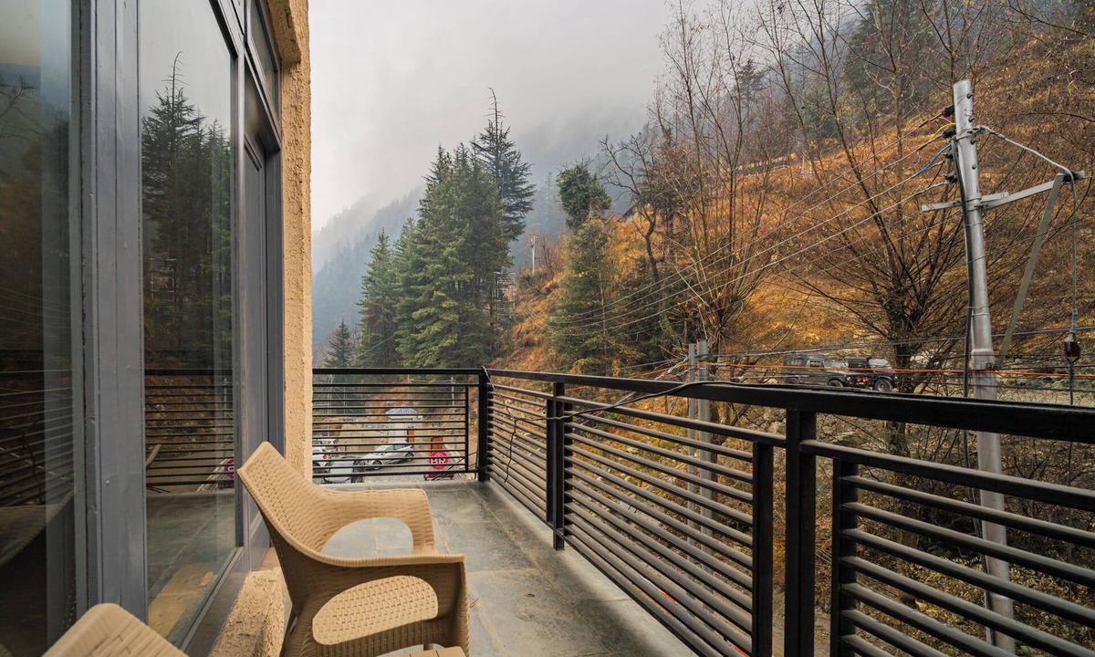 Ghiyagi Hostel | The Hosteller Jibhi