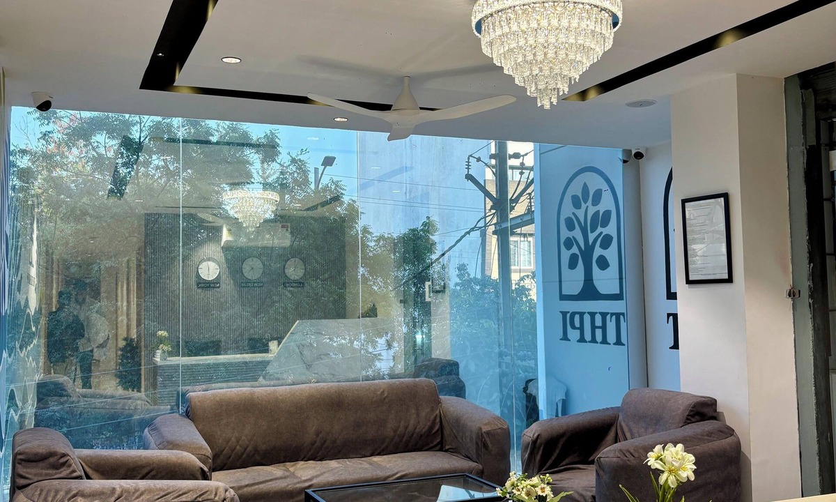 Bilaspur Hotel | THE HYDE PARK INN