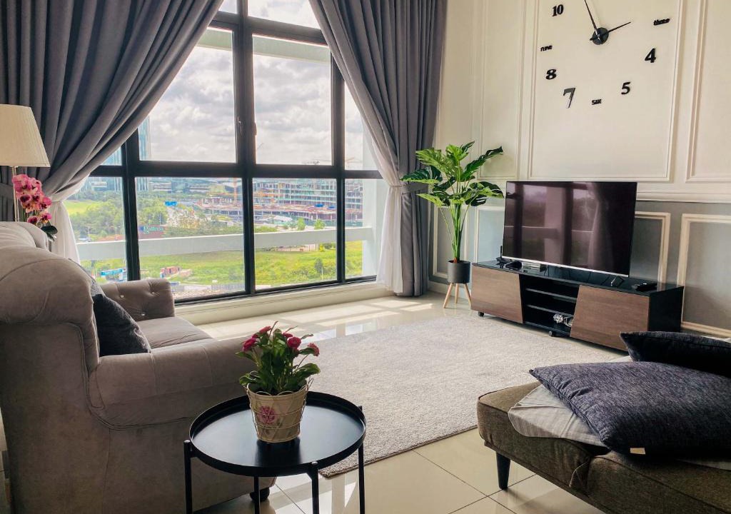 Putrajaya Apartment | The Icon Conezion IOI Resort City, Golf and IOI Mall View 3BR