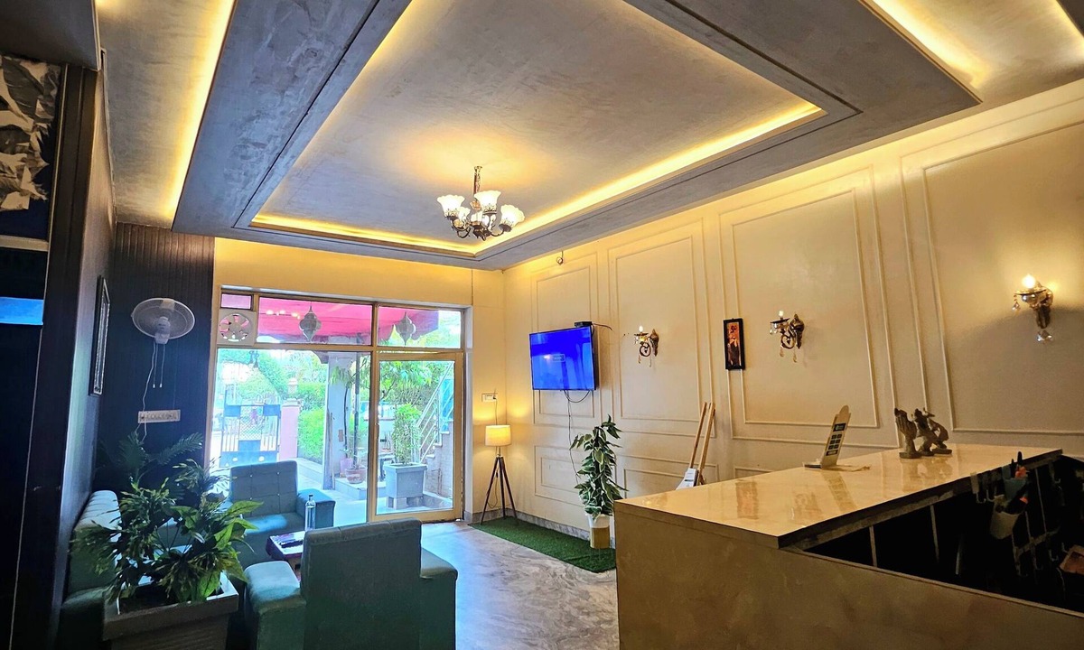 Kookas Hotel | The Indraj Palace Hotel