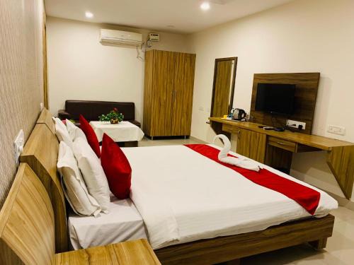 Banjara Hills Hotel | The Landmark Banjara Hills - Hyderabad