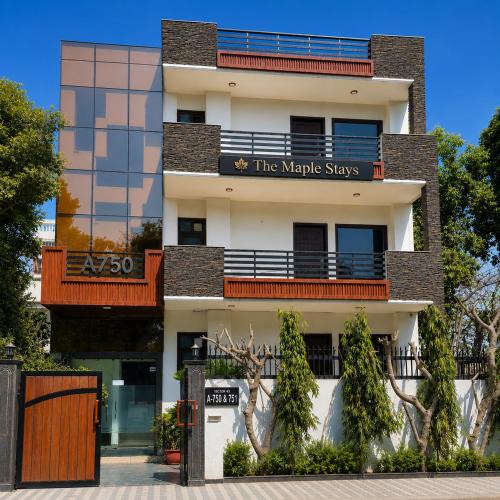 Sushant Lok Hotel | The Maple Stays