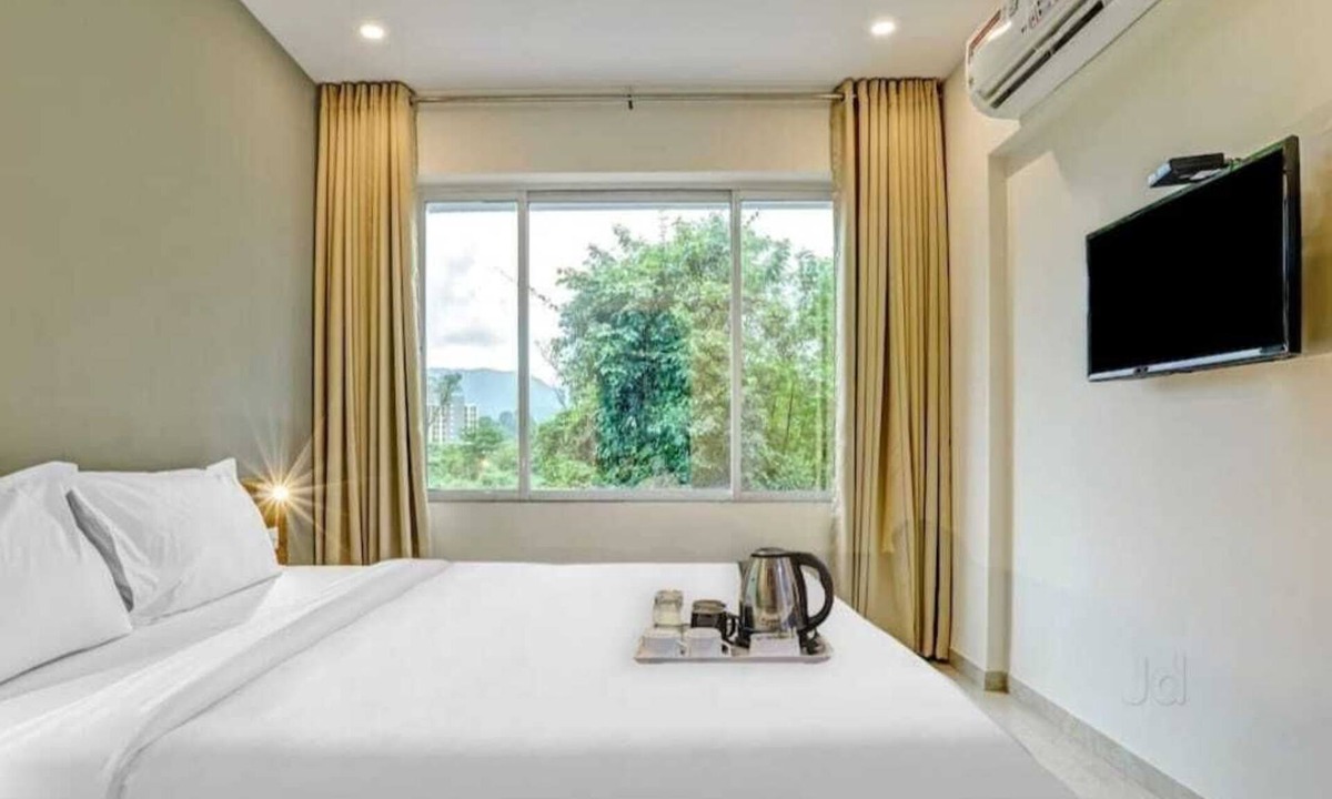 Uddar Hotel | THE MOON HOTEL PANVEL