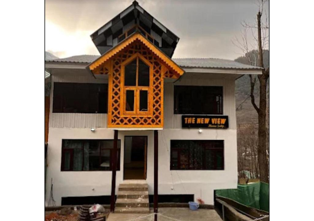 Laripora House | The New View Pahalgam