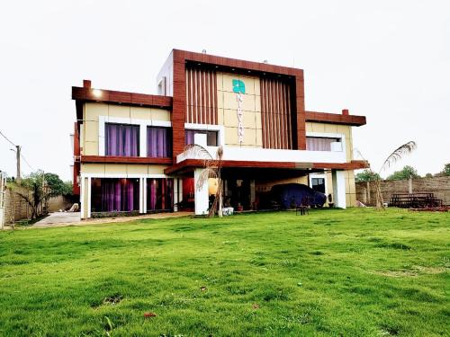 Chatra Hotel | The Nirvana Resort