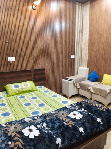 Zirakpur House | The Private Room