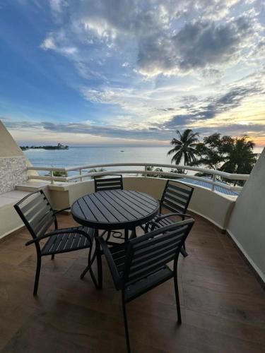 Si Rusa Apartment | The Regency Tanjung Tuan Beach Resort PD by Regency Paradise