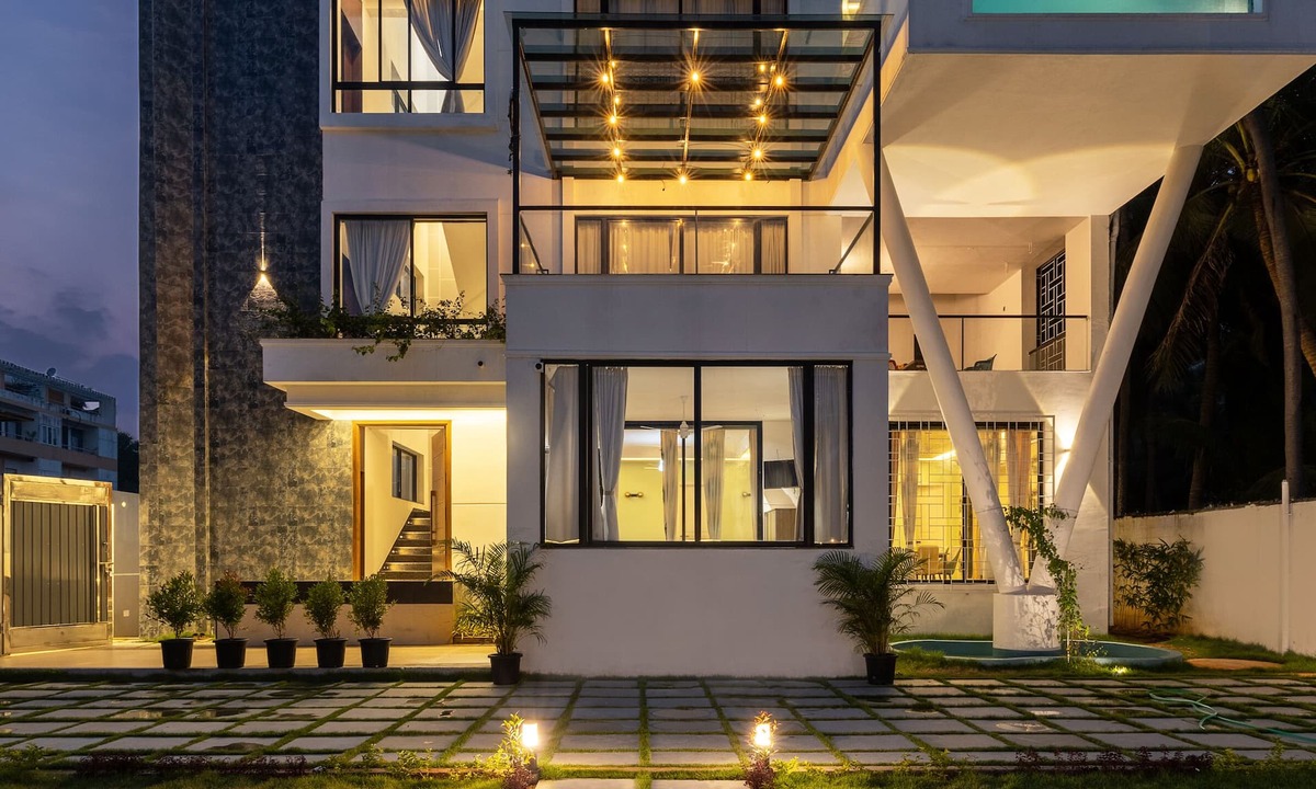 Pondicherry Beach Hotel | The Serene Shores - Luxury Private Villa