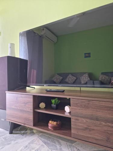 Tanjung Tanah Merah Apartment | The Sunset Terrace, Ocean View Resort-Teluk Kemang, Sea Views, Walk to beach, Netflix, Beverages & Snacks