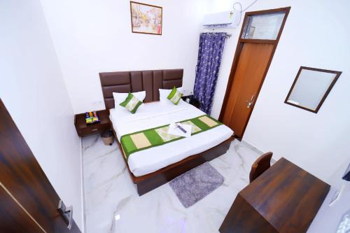Taj Ganj Hotel | The Taj Wings Home Stay