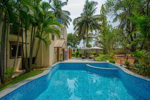 Kanakapura Villa | The Veridian Luxury Farmstay with Pool