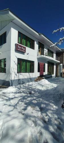 Laripora Hotel | Tip Top Pahalgam